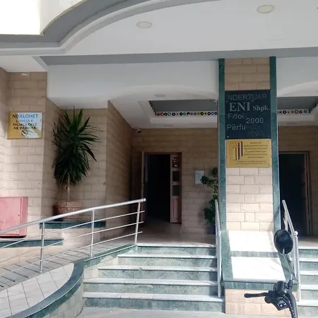 1+1 Ap With Balcony * تيرانا